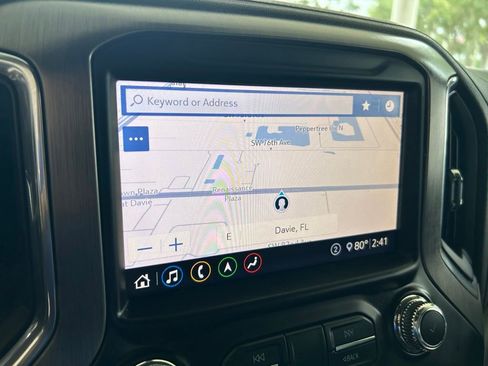 Used 2020 GMC Sierra 1500 Denali w/ Technology Package RWD image 9