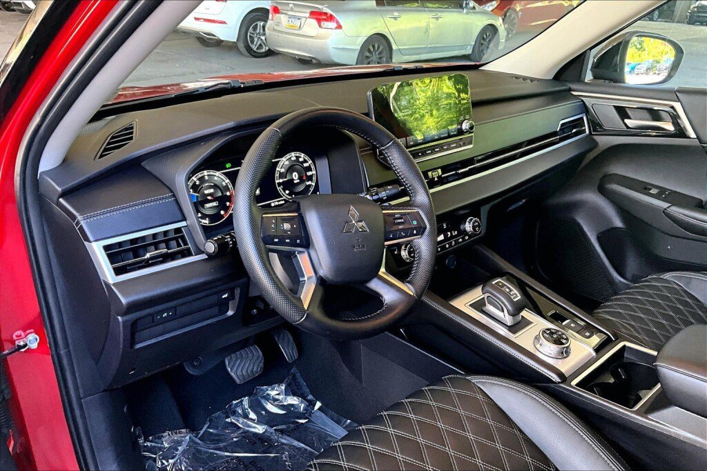 Used 2022 Mitsubishi Outlander SEL AWD/4WD image 10