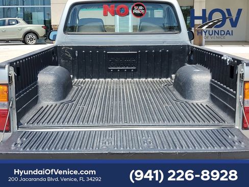 Used 2003 Toyota Tacoma PreRunner RWD image 14