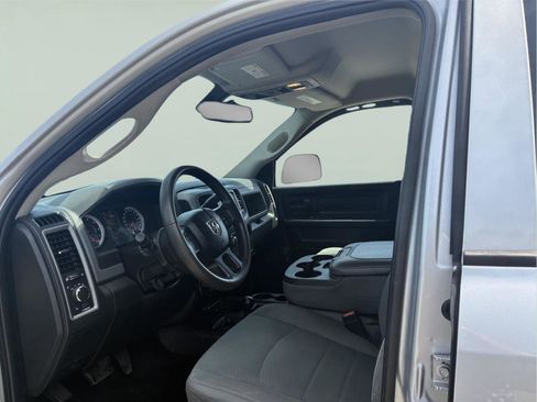 Used 2015 RAM 2500 Tradesman w/ Chrome Appearance Group AWD/4WD image 12
