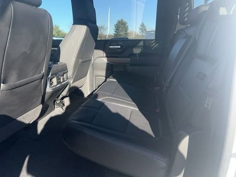 Used 2020 Chevrolet Silverado 2500 High Country w/ Z71 Off-Road Package image 10