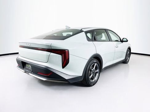 Used 2025 Kia K4 FWD image 9