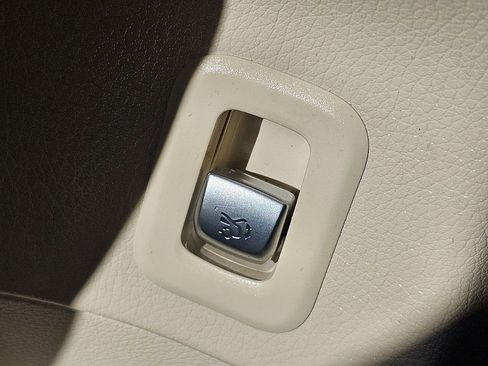 Used 2020 Mercedes-Benz GLC 300 image 26