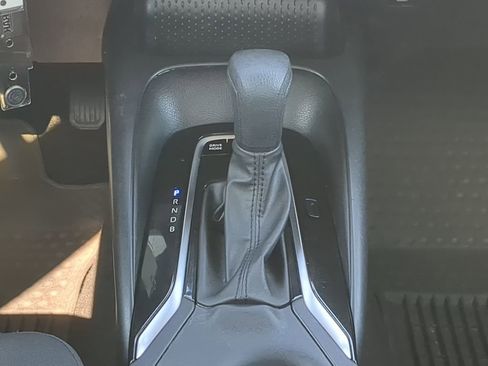 Used 2023 Toyota Corolla XLE image 25