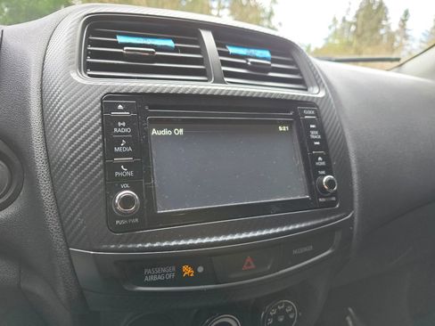 Used 2015 Mitsubishi Outlander Sport ES FWD image 24