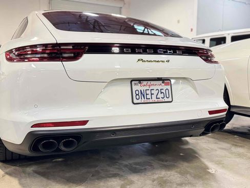 Used 2020 Porsche Panamera 4 image 68