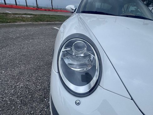 Used 2006 Porsche 911 Carrera S RWD image 30