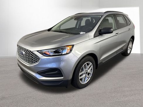 Used 2023 Ford Edge SE image 23