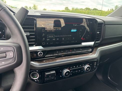 Used 2024 GMC Sierra 1500 Elevation w/ LPO, Elevation Black Package AWD/4WD image 19