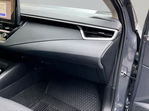 Certified 2025 Toyota Corolla LE w/ Convenience Package FWD image 19