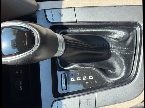 Used 2017 Hyundai Elantra SE w/ SE A/T Tech Package 03 FWD image 15