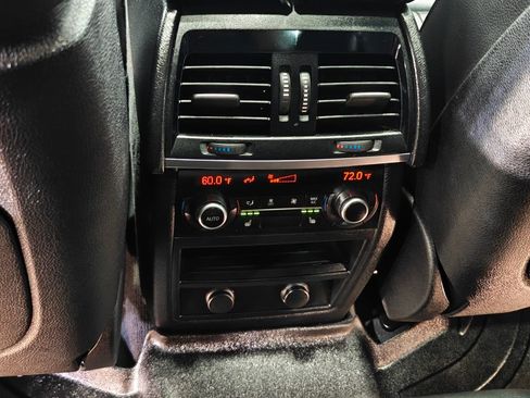 Used 2019 BMW X6 xDrive35i w/ M Sport Package AWD/4WD image 32