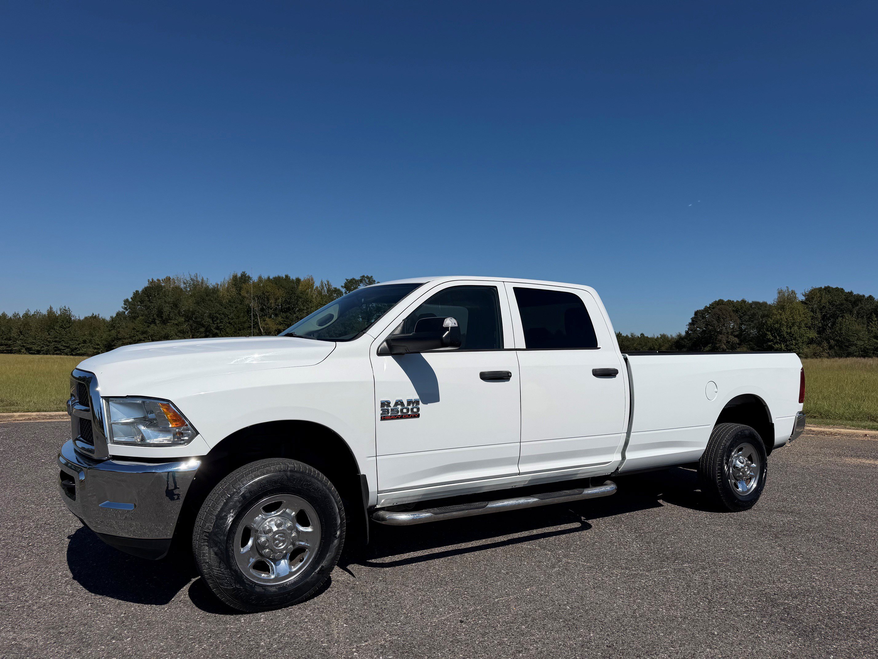 Used 2016 RAM 3500 Tradesman AWD/4WD image 1