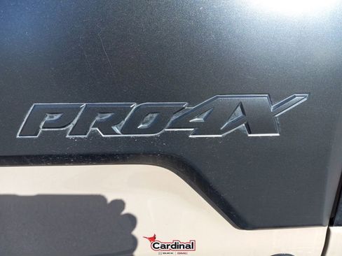 Used 2023 Nissan Titan PRO-4X w/ Pro-4x Convenience Package image 8