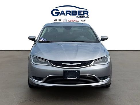 Used 2015 Chrysler 200 Limited w/ Convenience Group FWD image 8