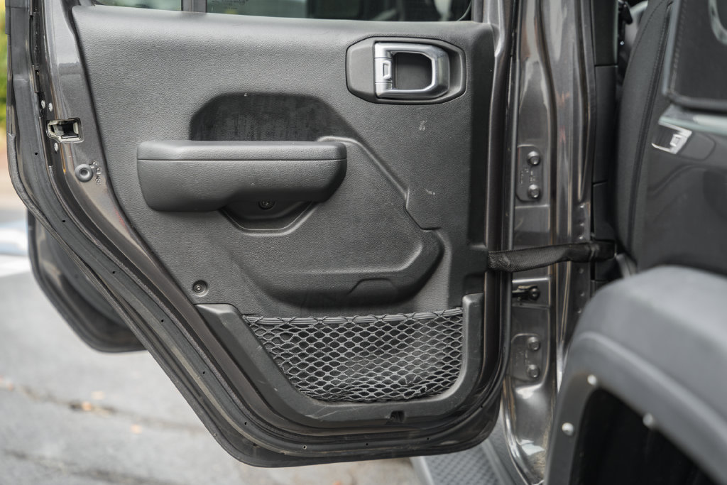 Used 2023 Jeep Wrangler Unlimited Sport AWD/4WD image 36