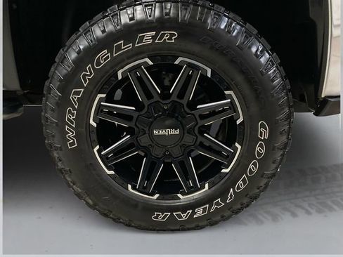 Used 2011 Chevrolet Silverado 2500 LTZ w/ Snow Plow Prep Package image 14