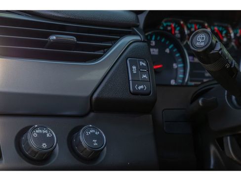 Used 2019 Chevrolet Tahoe LT image 22