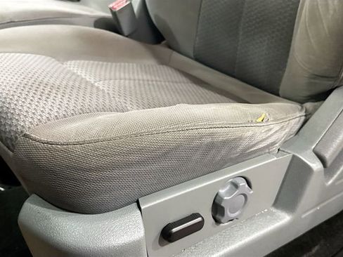 Used 2013 Ford F150 XLT w/ Luxury Equipment Group image 19