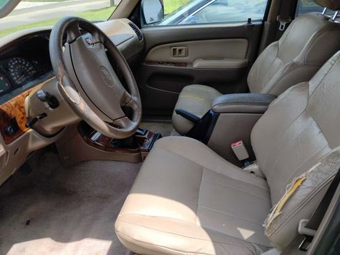 Used 2000 Toyota 4Runner Limited image 9