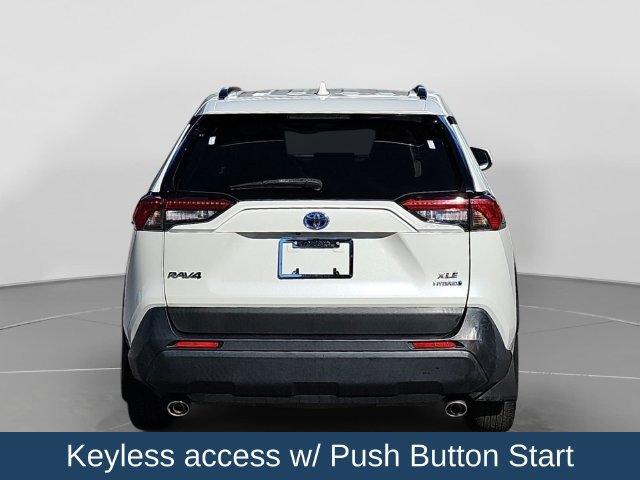 Used 2022 Toyota RAV4 XLE Premium AWD/4WD image 5