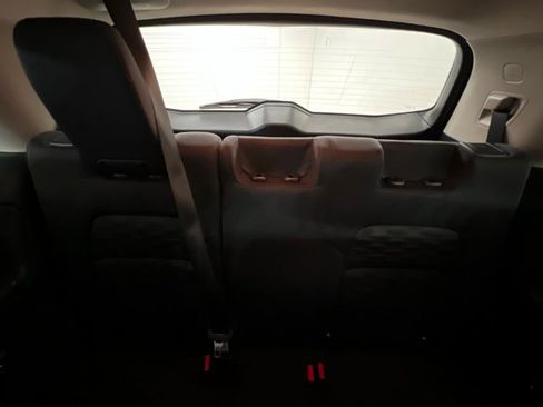 Used 2022 Nissan Pathfinder SV w/ SV Black Package image 22