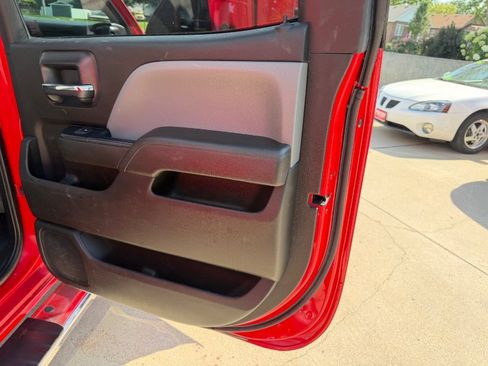 Used 2017 Chevrolet Silverado 2500 W/T w/ Snow Plow Prep Package AWD/4WD image 17