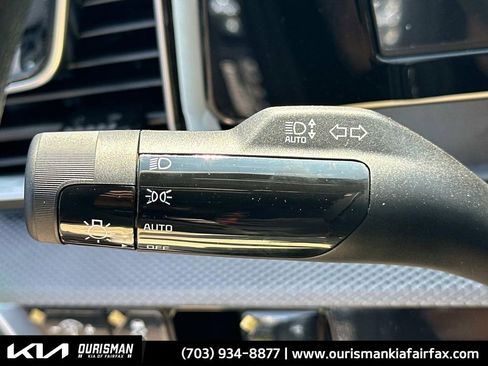 New 2025 Kia Sportage LX image 18