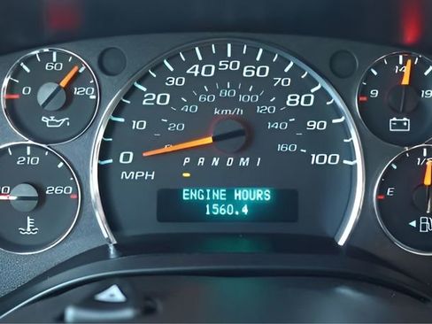 Used 2021 Chevrolet Express 3500 LT w/ LT Preferred Equipment Group image 30