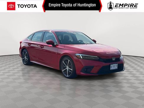 Used 2023 Honda Civic Touring image 1