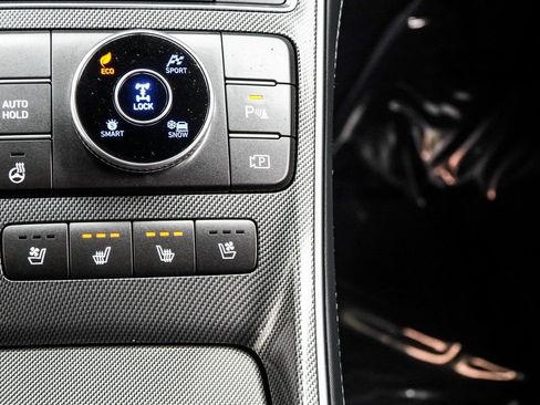 Used 2023 Hyundai Santa Fe Limited image 23