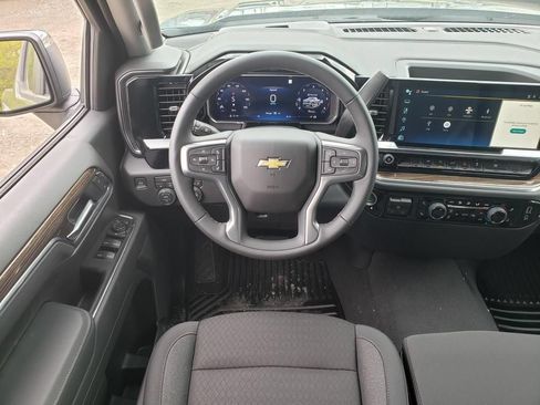 New 2026 Chevrolet Silverado 1500 LT AWD/4WD image 17