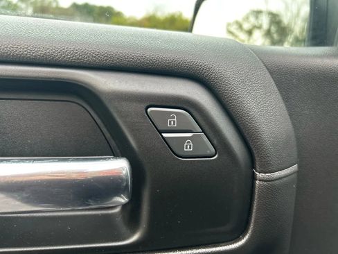 Used 2019 Chevrolet Silverado 1500 LT w/ All-Star Edition image 31