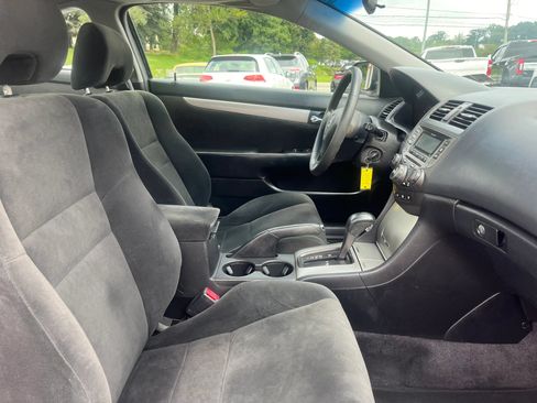 Used 2007 Honda Accord EX image 12