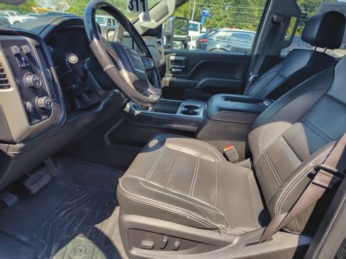 Used 2016 GMC Sierra 3500 Denali image 10