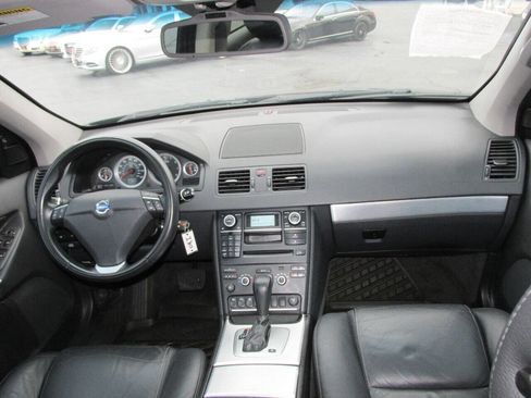 Used 2014 Volvo XC90 3.2 image 30