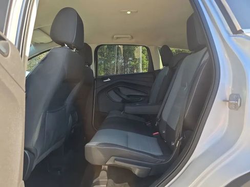 Used 2016 Ford Escape SE image 34