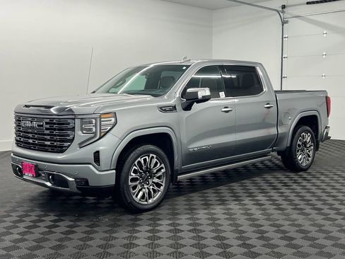 Used 2024 GMC Sierra 1500 Denali Ultimate image 1