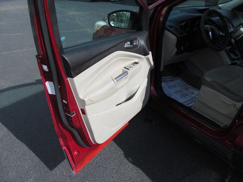 Used 2013 Ford Escape SE AWD/4WD image 9