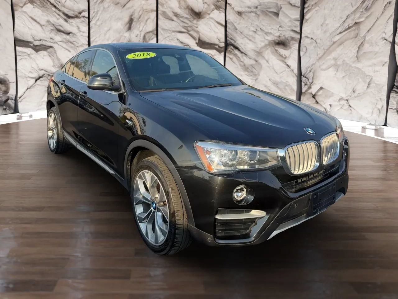 Used 2018 BMW X4 xDrive28i AWD/4WD image 1