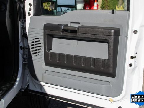 Used 2016 Ford F450 XL w/ Power Equipment Group image 35