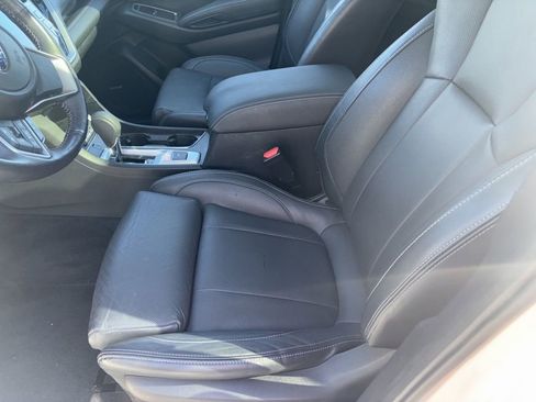 Used 2023 Subaru Ascent Limited w/ Technology Package AWD/4WD image 5