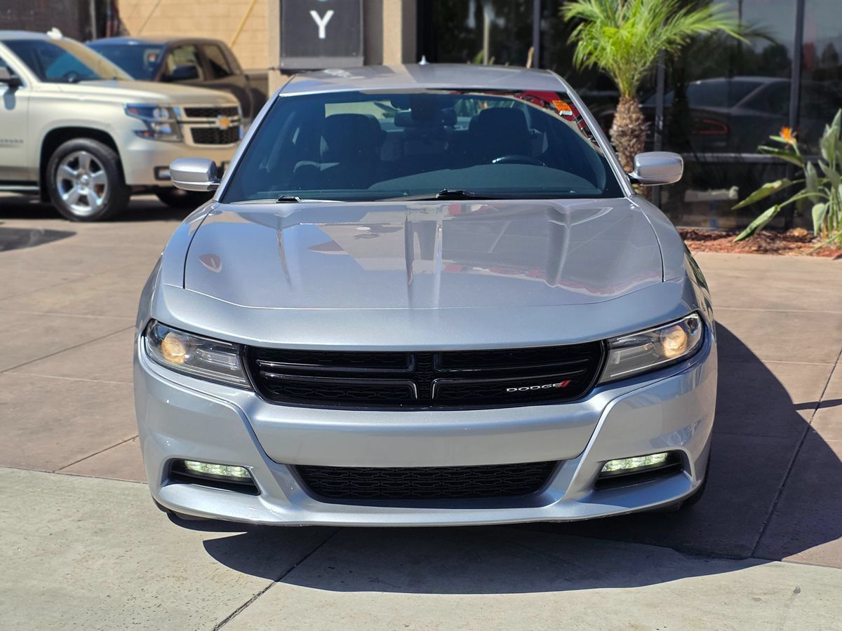 Used 2016 Dodge Charger R/T RWD image 4