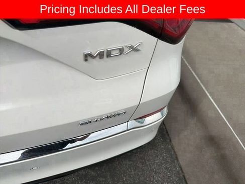 Used 2023 Acura MDX SH-AWD w/ Advance Package image 19