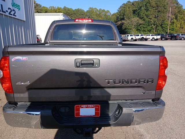 Used 2021 Toyota Tundra SR5 w/ SR5 Leather Package AWD/4WD image 4