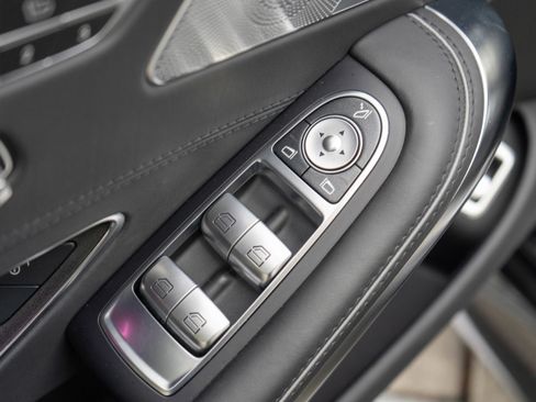 Used 2017 Mercedes-Benz S 63 AMG 4MATIC Coupe image 12