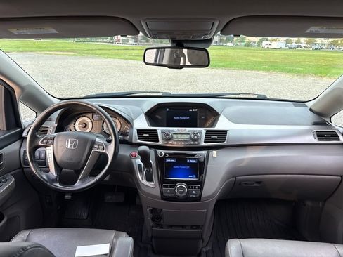 Used 2017 Honda Odyssey EX-L image 20