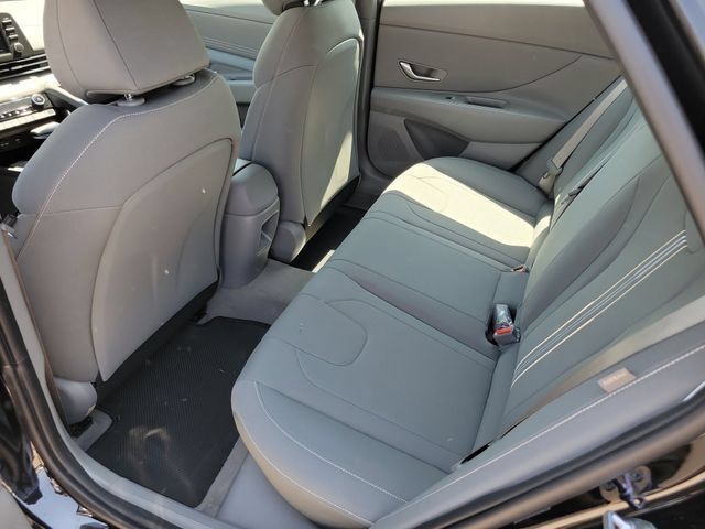 New 2026 Hyundai Elantra Sport FWD image 24