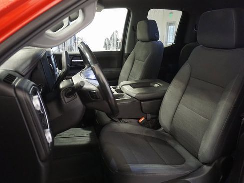 Used 2019 GMC Sierra 1500 Elevation w/ Elevation Value Package image 17