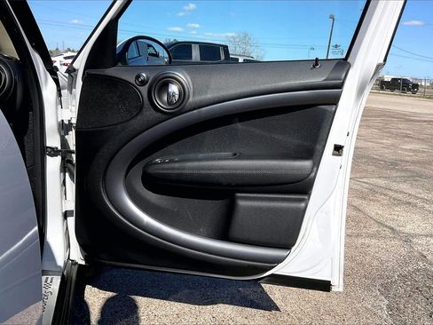 Used 2014 MINI Cooper Countryman S image 28